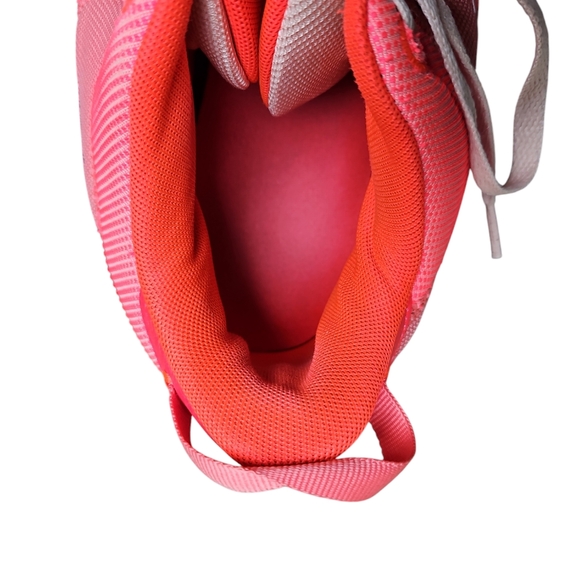 LeBron Witness V 7 Basketball Shoes main image 12
